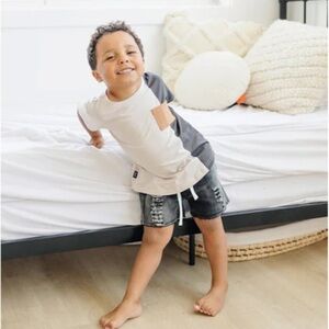 Olive & Scout Emmerson Tee 18-24mos Black Brown Block Stretch Material